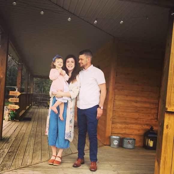 Meet your Posher, Ashleigh - Picture 2 of 4